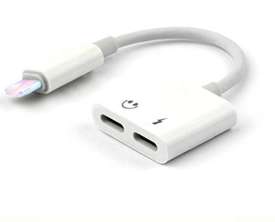 China Mini Size For iPhone 2 In 1 Mobile Phones 3.5mm Usb Cable Charging Audio Adapter for sale