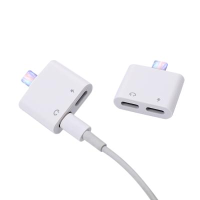 China Dropshipping Dual Mini Size Earphone Adapter Mini Ios Aux Headphone Jack Audio Charging Adapter Phone Adapter For Lightning For iPhone for sale