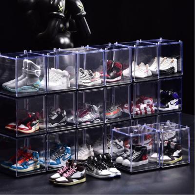 China Fasion Square Mini Shoe Box A Mini Basketball Shoe Transparent Plastic 3D Sneaker Key Chain for sale