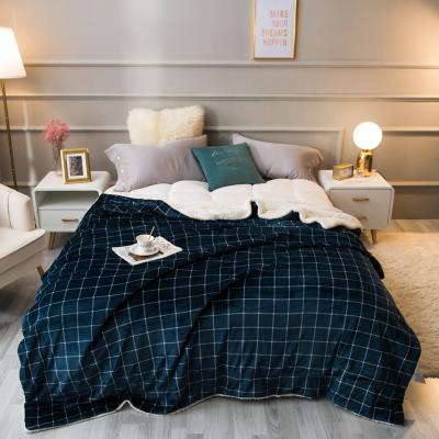 China Factory Folded Supplier Sell High End Popular Wool Blanket Faux Fur Plaid Blanket for sale