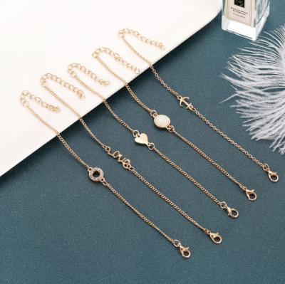 China Fashion Heart Chain Bracelet Rose Gold Zinc Alloy Rhinestone Adjustable Hand Accessories Jewelry Women Set for sale