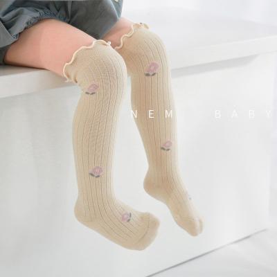 China New Design Wholesale High Quality Sporty No Bone Cotton Knit Calf Newborn Mid Knee High Socks Baby Tube Socks for sale