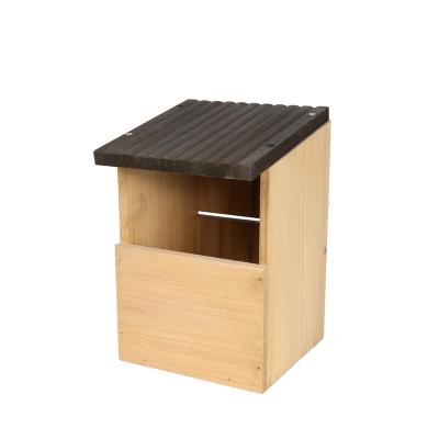 China Breathable Durable High Quality Windproof Bird House Garden Decor Wooden Bird Feeder House for sale