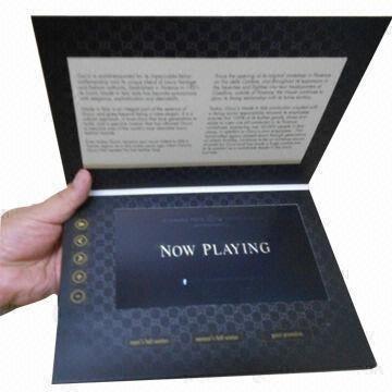 China 7 Inch LCD Video Brochure Card , ON / OFF Button Switch Invitation Video Card for sale