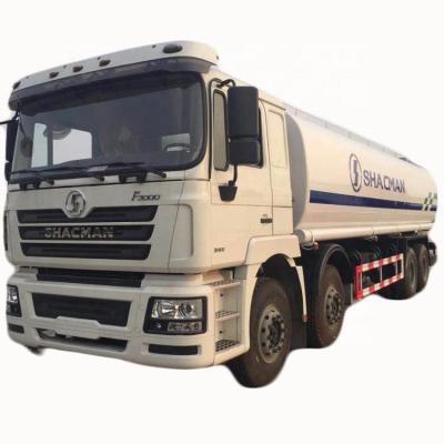 Cina Cheap price Shacman 8X4 20000 liters water tanker 5000 gallon water tank truck for sale in vendita