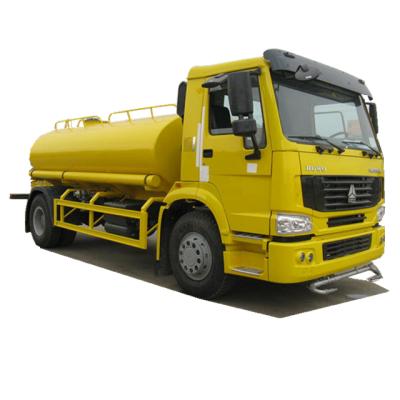 Cina HOWO 4X2 Used Water Tank Truck 3000 Gallon Carbon Steel 251-350HP 5001-10000L in vendita