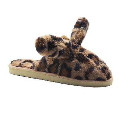 China Cushioning Women's Fall And Winter Slippers - Leopard Print Faux Fur Ladies Cross Soft Plush Hairy Slippers for sale