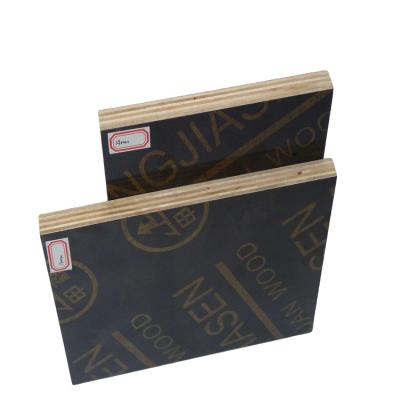 China 18mm Industrial Film Faced Plywood 1220x2440mm 15mm Plywood Sheet For Construction Use for sale