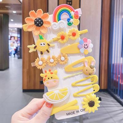 China Wholesale Sweet Baby Cute Hair Clip Clips Lovely Children Accessories Banana Hairpin for sale