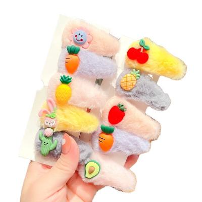 China Sweet Hot Sale Girls Cartoon Soft Hair Clip School Kids Party Cute Hair Clips Hair Accessories Plush Hair Bows for sale