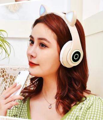 China Cat Ear Headphone Multi Functions Real High Fidelity &Colors Sound Stereo Radio Good Quality High Performance Earbuds Wireless Earphone for sale