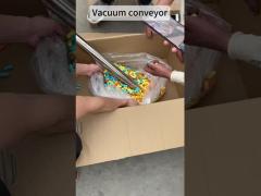 Vacuum conveyor