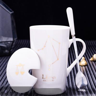 China 420ml Viable 14oz Constellations Creative Ceramic Mugs With Spoon Lid Black And Gold Porcelain Zodiac Milk Coffee Mug Gift Box Mug for sale