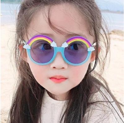 China 2022 new fashion spot wholesale children's fashion sunglasses fashion rainbow glasses sunglasses tend cartoon children's sunglasses for sale