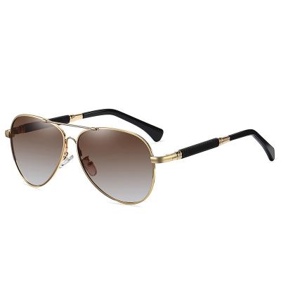 China Fashion sunglasses 2022 new polarized sunglasses driving men's memory metal night vision sunglasses color-changing sunglasses for sale