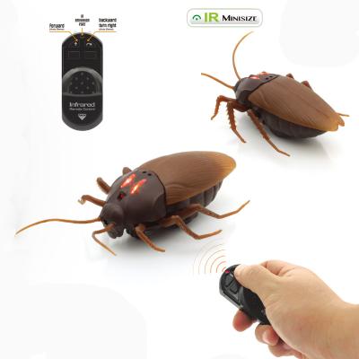 China Education Toys Spooky Kids Toys Gifts Prank Toys Simulation Electric Cockroach Model Remote Control Animal Plastic Insects Toy For Kids for sale