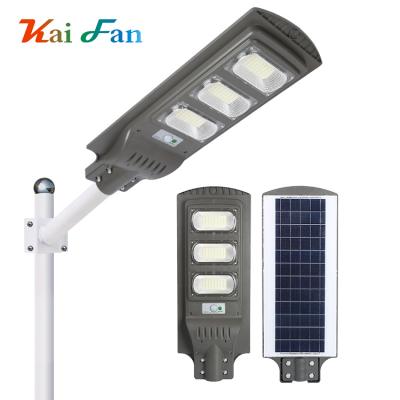 China Sports Stadiums High Working Efficiency Smd Ip65 Waterproof 30w 60w 90w 120w 150w All In One Led Solar Street Light for sale