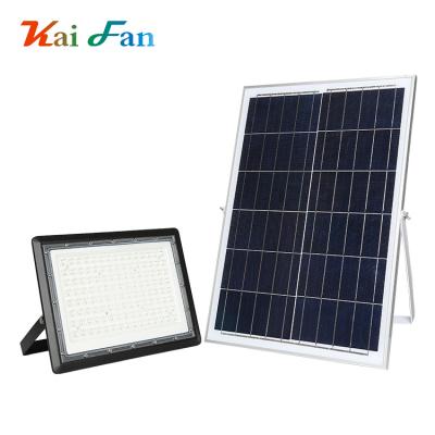 China High Lumen Smart Smd Ip65 50 100 Outdoor Waterproof Sports Stadiums 150W Solar Led Floodlight Price for sale