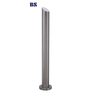 China Stainless Steel Manual Bollard Cover Bollard Stainless Steel Low And Middle Safety Rising Bollard for sale