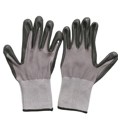 China 15 Gauge Micro Nylon Spandex Nitrile Foam Gardening Safety Coated Gloves for sale