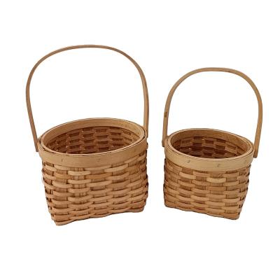 China Europe Sustainable Chips Holiday Home Decor Handmade Flower Basket for sale