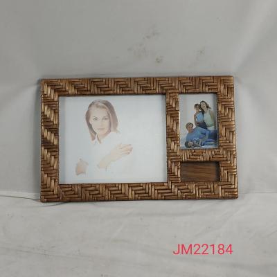 China Home Deco Nice Handicraft Sustainable Wooden Photo Frame for sale