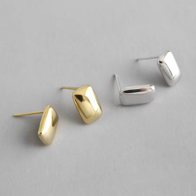 China Lanciashow Smooth 925 Sterling Silver Gold Plated Square Stud Earrings Fine Jewelry for sale