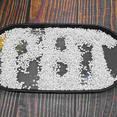 China Anti Yellowing Glass Filled PBT Granules LED Enclosures Molding PBT Resin for sale