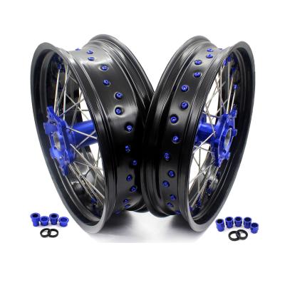 China 6082-T6 Aluminum KKE 3.5/4.25 Supermoto Spoked Wheel Set Replacement For YAMAHA YZ125 YZ250 YZ250F YZ450F Blue Anodized Hub/Nipple for sale