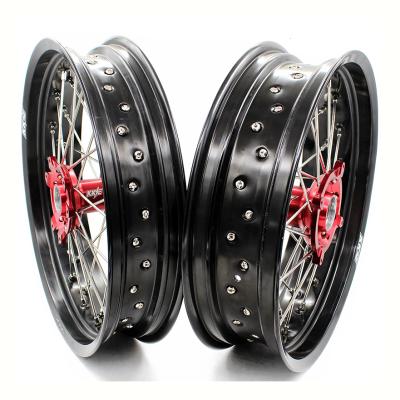 China 6082-T6 Aluminum KKE 3.5/4.25 Supermotard Wheels Set Compatible With HONDA CRF250R 2004-2013 CRF450R 2002-2012 Red Hub Black Rim for sale