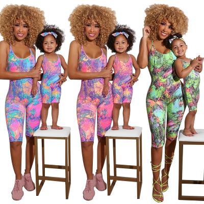 China 2022 New QUICK DRY Summer Best Friend Parent-child Clothing Tie Dye Printed Mommy and Me Rompers Onesie Sleepwear for sale