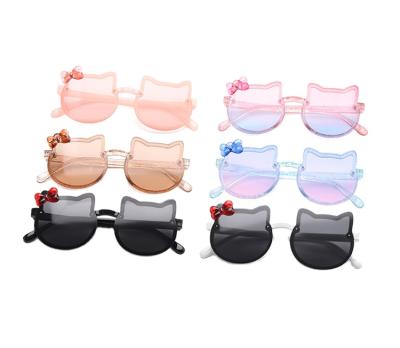 China Comfort Kids Sunglasses 2021 LEIEN Pale Pink Animal Lenses Cat Shape Children Cartoon Sun Glasses Cute Kids Eyewear Glasses UV400 for sale