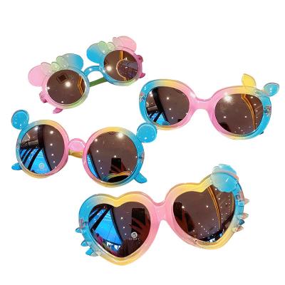 China Wholesale Cheap 2021 Styles Anti UV400 Round Shaped Girl Or Lovely Kids Glass Sunglasses for sale