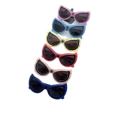 China Comfort Spiderman Trend Cartoon Boys Girls Glass Fashion Baby Sunglasses Children Decorative Sunglasses for sale