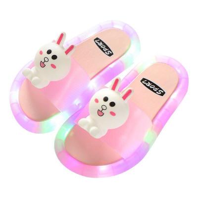 China 2021 Breathable Wholesale Low Price Anti-skid Flip Flops For Girls Freeze Cross Slippers Kids PVC Slipper Stripe Fluffy Slippers for sale