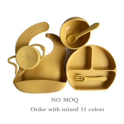 China Low Moq Sustainable Kids Baby Feeding Siliccone Suction Dish Suction Dish Set Cup And Spoon With Custom Logo for sale