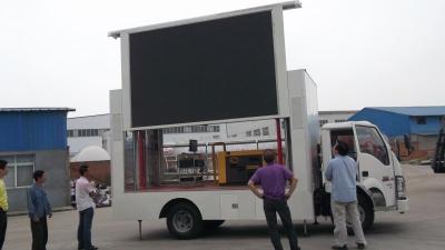 China Full Color Waterproof Outdoor Truck Mounted LED Screen with 10mm Pixels for sale