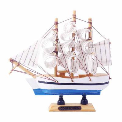 China Chinese Homemade Factory Direct China Product 10 Cm Wooden Sailing Decoration Opens Birthday Cake Baking Supplies Model Boat for sale