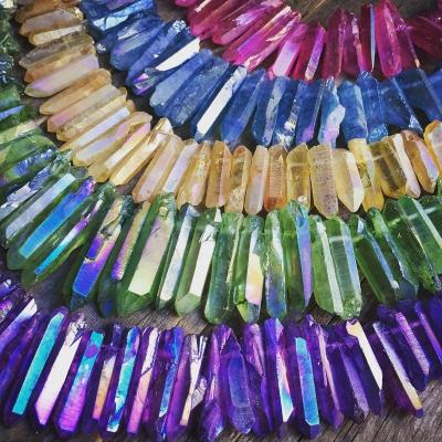 China Natural Mateiral Crystals Healing Rough Raw Stone Colored Crystals Healing Stones Cluster Quartz Loose Jewelry Crystal Heal Stone Pendant for sale