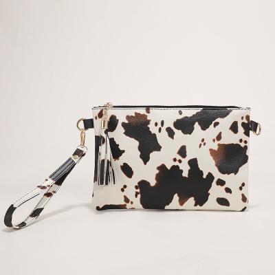 China Waterproof Fashion Leopard Print Pattern Cowhide PU Zipper Tassel Leather Clutch Handbag for sale