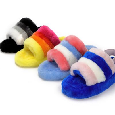 China Wholesale 2020 Fashion Trend True Custom Winter Woolen And Slippers Women Open-Toe Comfortable Slides Shoes Fur Interior Design Slippers for sale