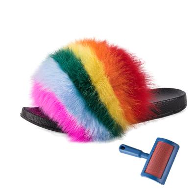 China Fashion Trend Real Raccoon Fur Slipper Colorful 100% Fluffy Fox Raccoon Fur Slipper Hairy Slides Sandal For Women for sale