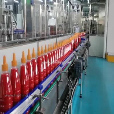 China 380V Chili Sauce Filling Machine automático inteligente 2000ml en venta