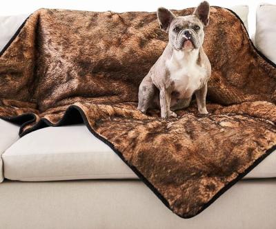 China Simple Modern Fuzzy Cozy Throw Size Twin Size Solid Luxury Faux Fur Pet Throw Blanket for sale