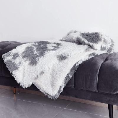 China Luxury Single Sand Comfort Lavender Mink Large Faux Fur Blanket For Bedspread for sale