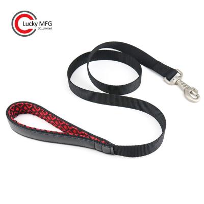 China Customized Customized High Quality 4FT Nylon Dog Leash With Leather Handle For Walking for sale