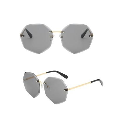 China Metal sunglasses new style listed trend best selling cheap price uv400 sunglasses for sale