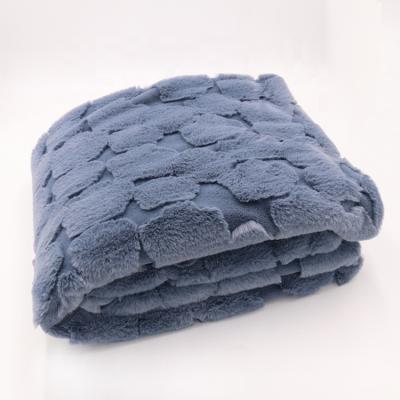 China Anti-pilling whosale faux fur throw blankets for winter sheared faux fur for sale