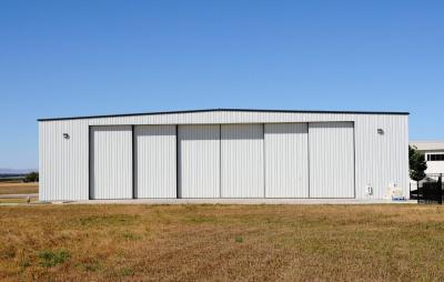 China Custom Height Q355b Q235b Steel Structure Hangar Prefab Metal Airplane Hangar for sale