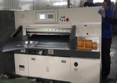 China Small platform type 130cm width Programmable paper cutting machine guillotine paper cutter paper cutter machine for sale